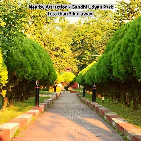 Oyo Flagship 27933 Hotel Green Valley Raipur  Bagian luar foto