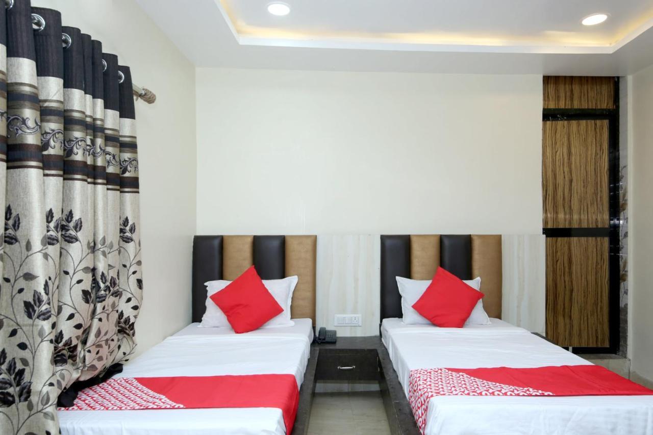 Oyo Flagship 27933 Hotel Green Valley Raipur  Bagian luar foto
