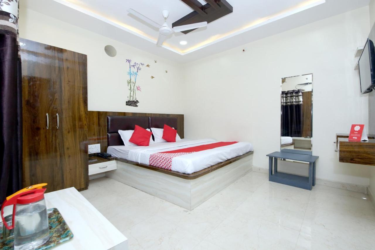 Oyo Flagship 27933 Hotel Green Valley Raipur  Bagian luar foto