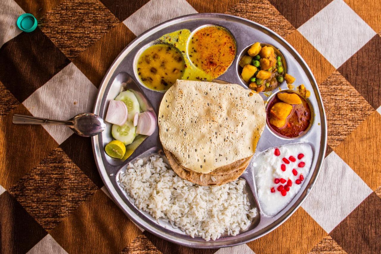Oyo Flagship 27933 Hotel Green Valley Raipur  Bagian luar foto
